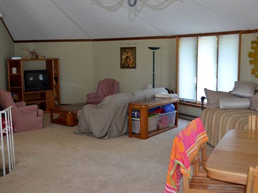Charming Waterfront Cottage Rental on Cedar Lake near Annandale, Minnesota - Annandale, Minnesota - glamping.directory