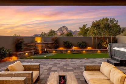 Stunning, Luxury Vacation Rental with Hot Tub and Mountain Views in Sedona, Arizona - Sedona, Arizona - glamping.directory