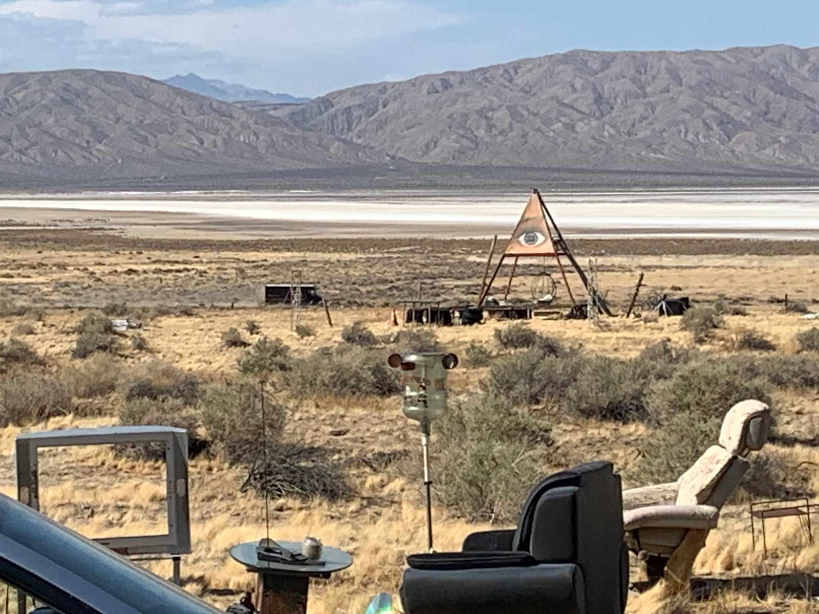 RRR Ranch Mojave - glamping.directory