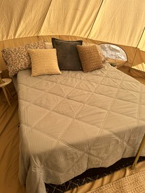Cozy Glamping Retreat on Wildflower Farm near Coeur d’Alene, Idaho - Coeur d'Alene, Idaho - glamping.directory