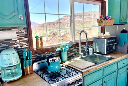 The Ark Tiny House near Zion National Park, Utah - La Verkin, Utah - glamping.directory
