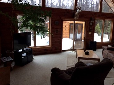Secluded Cabin Rental near Letchworth State Park in Buffalo, Arcade, New York - Arcade, New York - glamping.directory