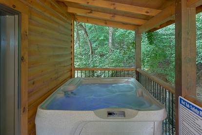 Couple's Glamping Cabin for a Romantic Escape in Pigeon Forge - Pigeon Forge, Tennessee - glamping.directory