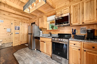 Couple's Glamping Cabin for a Romantic Escape in Pigeon Forge - Pigeon Forge, Tennessee - glamping.directory