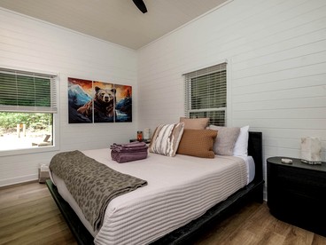 Gorgeous Secluded Vacation Rental in Transylvania County, North Carolina - Transylvania County, North Carolina - glamping.directory
