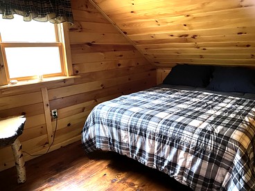 Romantic Cabin Rental Overlooking Otter Creek in the Adirondacks of Upstate New York - Brantingham, New York - glamping.directory