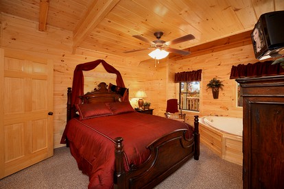 Gorgeous Cabin Rental with Amazing Views of the Great Smokies in Tennessee - Gatlinburg, Tennessee - glamping.directory