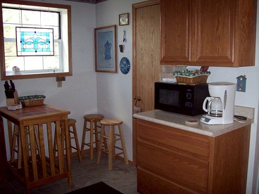 Luxury Cottage Rental with Stunning Gardens in Historical Town of Cortez, Colorado - Cortez, Colorado - glamping.directory