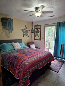 Luxury Cottage Rental with Stunning Gardens in Historical Town of Cortez, Colorado - Cortez, Colorado - glamping.directory