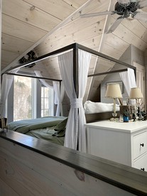 Adorable Cottage makes for a Beautiful Vermont Retreat - Barnard, Vermont - glamping.directory