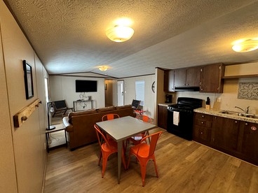 Modern Cabin Incredible to Create New Memories in Utah - Moab, Utah - glamping.directory