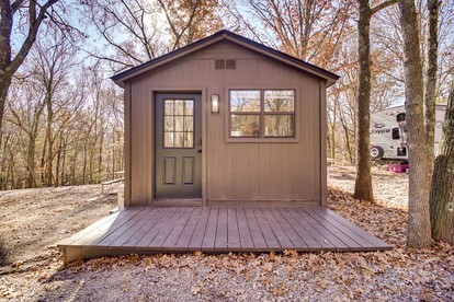 Cozy Studio Retreat with Scenic 5-Acre Views, Near City Lake & Cherokee Casino in Gentry, Arkansas - Gentry, Arkansas - glamping.directory