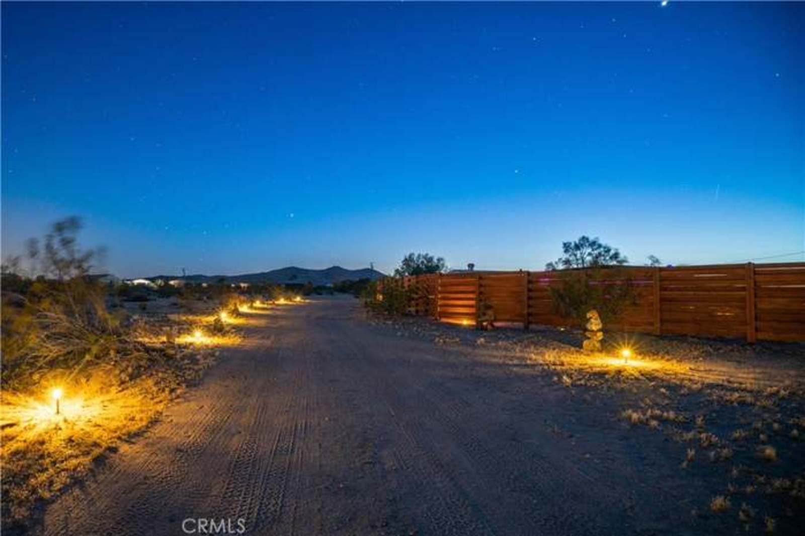 Stargazer Cabin - Landers, California - glamping.directory