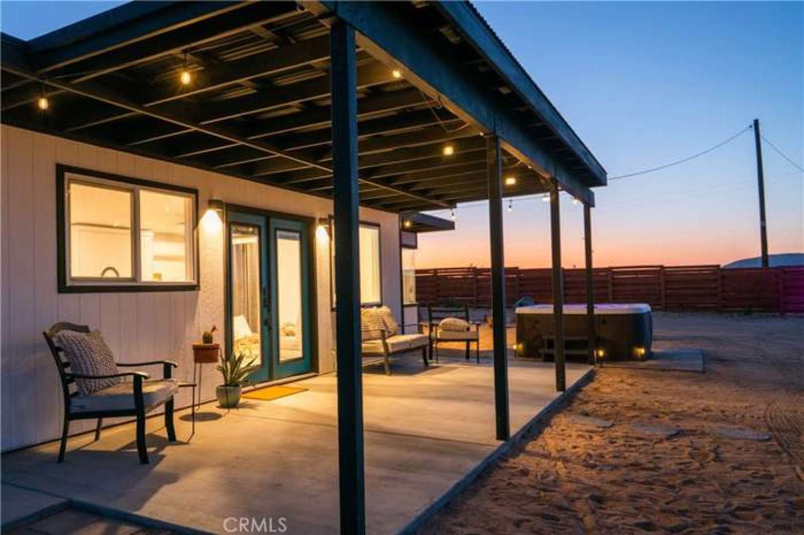 Stargazer Cabin - Landers, California - glamping.directory