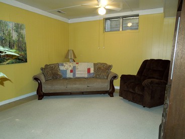Lovely Cottage Rental with Seasonal Heated Swimming Pool on Beaver Lake, Arkansas - Rogers, Arkansas - glamping.directory