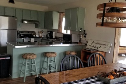 Lakefront Texas Hill Country Rental near Bandera, TX - Tarpley, Texas - glamping.directory