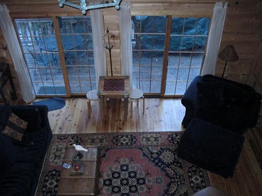 Cozy Log Cabin on the Banks of the Green River in The Berkshires, New York - Hillsdale, New York - glamping.directory