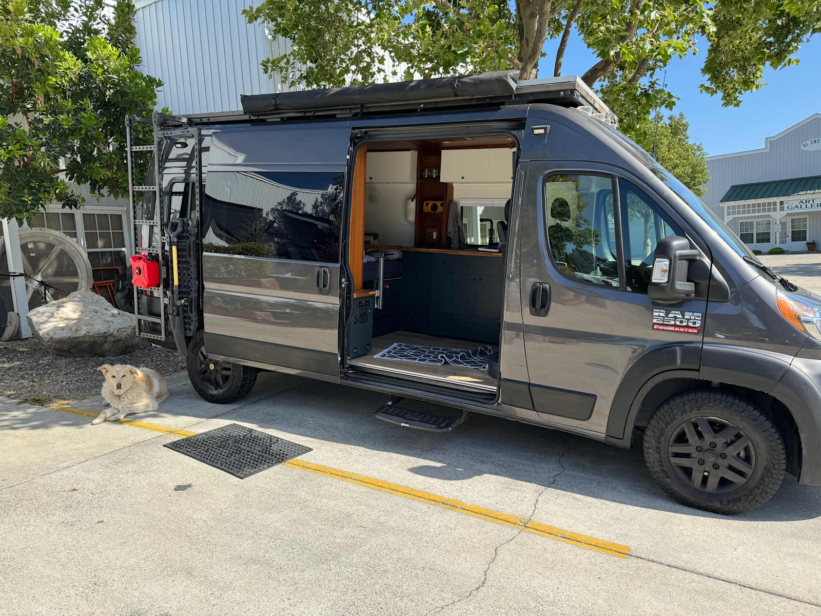 Standing Sun Winery - Buellton, California - glamping.directory