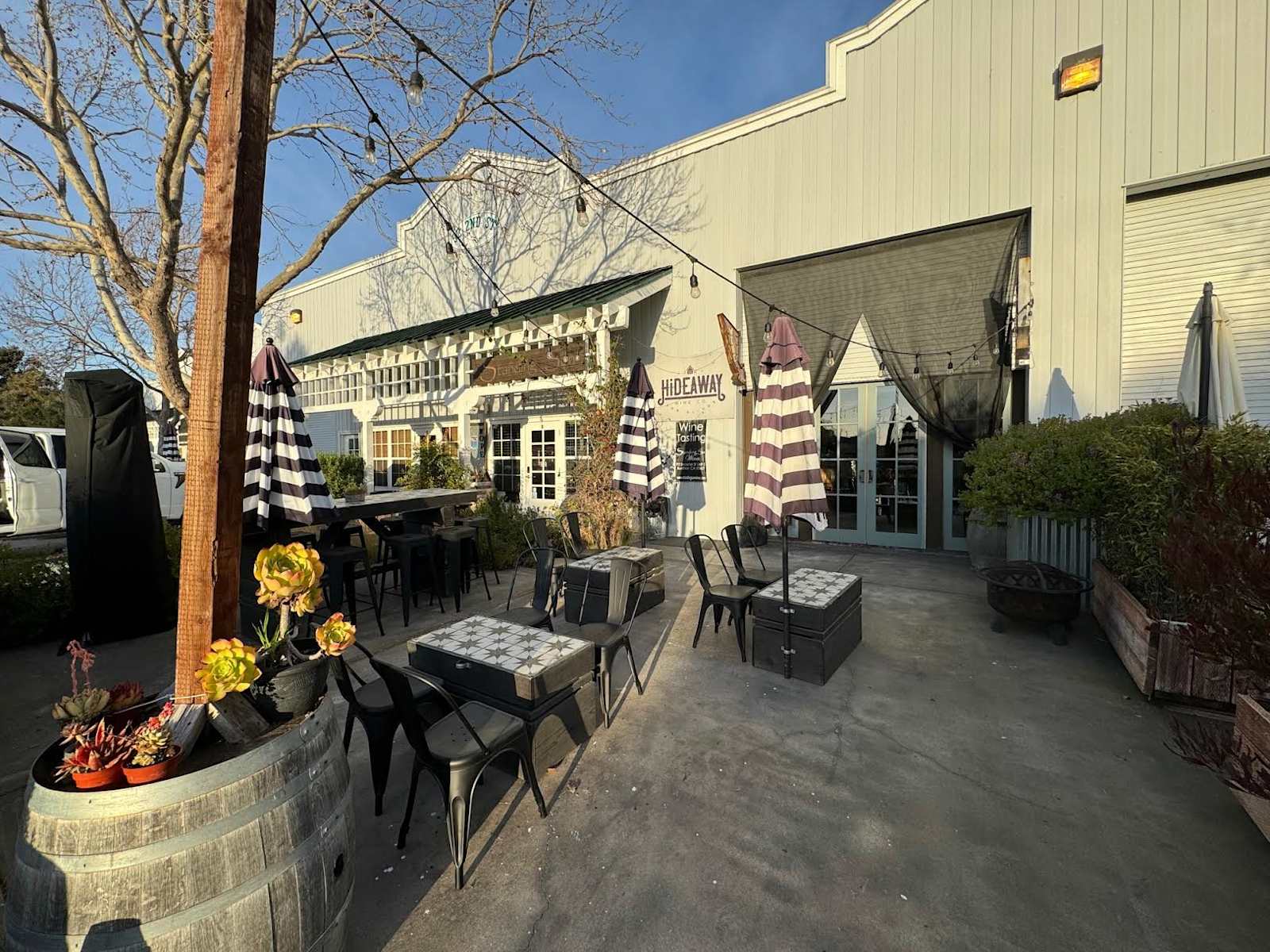 Standing Sun Winery - glamping.directory