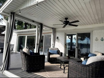 Spacious Lakefront House with Deck & EV Charging Near Oaklawn Casino in Hot Springs, AR - Hot Springs, Arkansas - glamping.directory