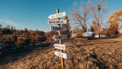 Relaxing Yurt for a Perfect Mountain Getaway Surrounded by Breathtaking Nature in Dunlap, California - Dunlap, California - glamping.directory