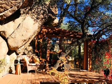Rejuvenating Tree House Getaway with Pool Access in Prescott, Arizona - US, Arizona - glamping.directory
