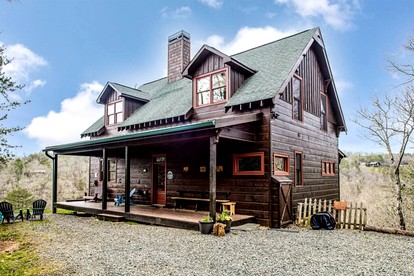 Modern and Cozy Cabin Rental Between Mountains and River in Northern Georgia - glamping.directory