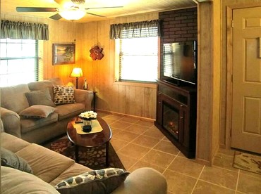 Romantic Cabin Incredible for Outdoor Activities in Inverness, Florida - Inverness, Florida - glamping.directory