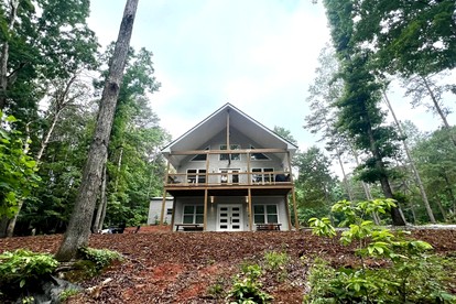 Mountain Getaway in Cozy Cabin with Fire Pit & Chef’s Kitchen in Westminster, SC - glamping.directory