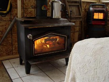Rustic Camping Cabin in Finger Lakes Wine Country, Upstate New York - Prattsburgh, New York - glamping.directory