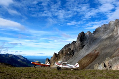 Ultimate All-Inclusive Alaskan Experience with Plane-Assisted Skiing - Chitina, Alaska - glamping.directory