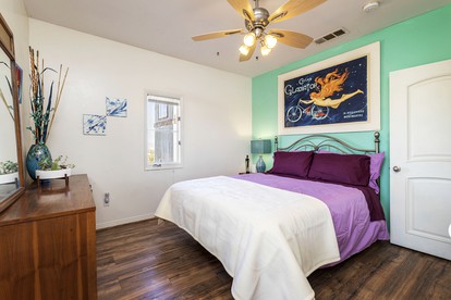 Cozy Cabin Ideal for a Getaway in Joshua Tree Perfect for Stargazing - Joshua Tree, California - glamping.directory