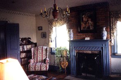 Cozy Vacation Rental with Breakfast Included in Slippery Rock, Pennsylvania - Slippery Rock, Pennsylvania - glamping.directory