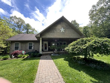 Inviting Bed and Breakfast Suite Close to Penn State Univ. - glamping.directory