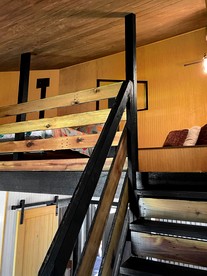 Rustic Farmhouse Stay with Country Breakfast & Private Bath near Old Hickory Lake – Gallatin, Tennessee - Lebanon, Tennessee - glamping.directory