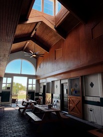 Rustic Farmhouse Stay with Country Breakfast & Private Bath near Old Hickory Lake – Gallatin, Tennessee - Lebanon, Tennessee - glamping.directory