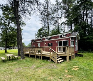 Group Cabin with Large Deck and Patio in Wisconsin Dells - glamping.directory