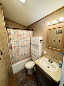 Group Cabin with Large Deck and Patio in Wisconsin Dells - Wisconsin Dells, Wisconsin - glamping.directory