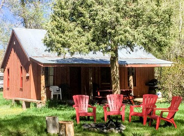 Rustic Cabin Rental on Conejos River in San Juan Wilderness, Colorado - glamping.directory