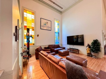 Enjoy this Unique Two Vacation Rentals Ideal for Groups in New Hampshire - Conway, New Hampshire - glamping.directory