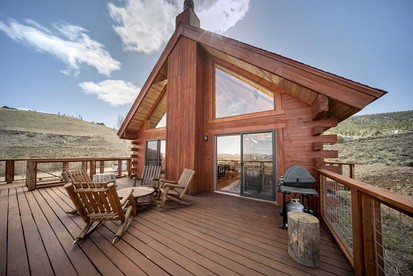 The Ultimate Mountain Glamping Retreat: Beautiful and Cozy Cabin in Granby, Colorado near Arapaho and Roosevelt National Forests - Granby, Colorado - glamping.directory