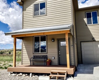 Modern Condominium with Pet-Friendly Drift Boat Parking near Madison River in Ennis, Montana - glamping.directory