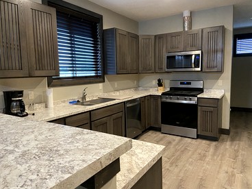 Modern Condominium with Pet-Friendly Drift Boat Parking near Madison River in Ennis, Montana - Ennis, Montana - glamping.directory