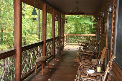 Upscale Mountain Cabin Overlooking Picturesque Pond, North Carolina - Horse Shoe, North Carolina - glamping.directory