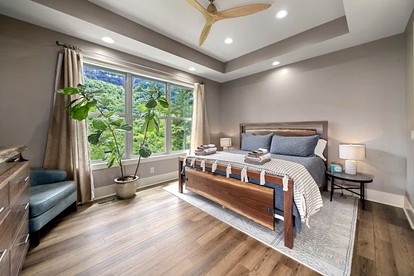 Mountain Hideaway with Waterfall Views & Relaxing Hammocks in Chimney Rock, North Carolina - Chimney Rock, North Carolina - glamping.directory