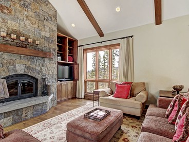 Gorgeous Getaway Located in the Highlands of Breckenridge in the Colorado Mountains - Breckenridge, Colorado - glamping.directory