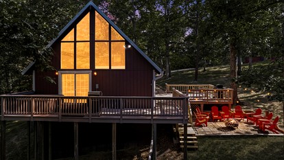 Fantastic Cabin with Barbecue and Hot-tub in Gerrardstown, West Virginia - Gerrardstown, West Virginia - glamping.directory