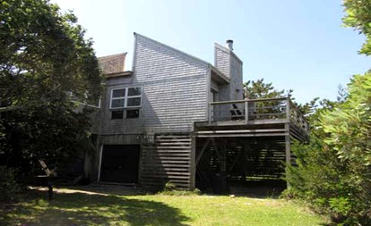 Oceanfront Pet-Friendly Rental in Hatteras, North Carolina - glamping.directory
