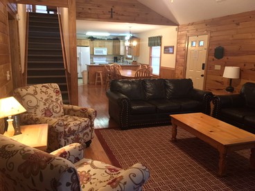 Rustic Cabin in Tennessee, Perfect for Vacation in the Great Smokies - Pigeon Forge, Tennessee - glamping.directory