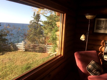 Gorgeous Log Cabin by Lake Superior for a Peaceful Escape in Nature in Lutsen, Minnesota - Lutsen, Minnesota - glamping.directory